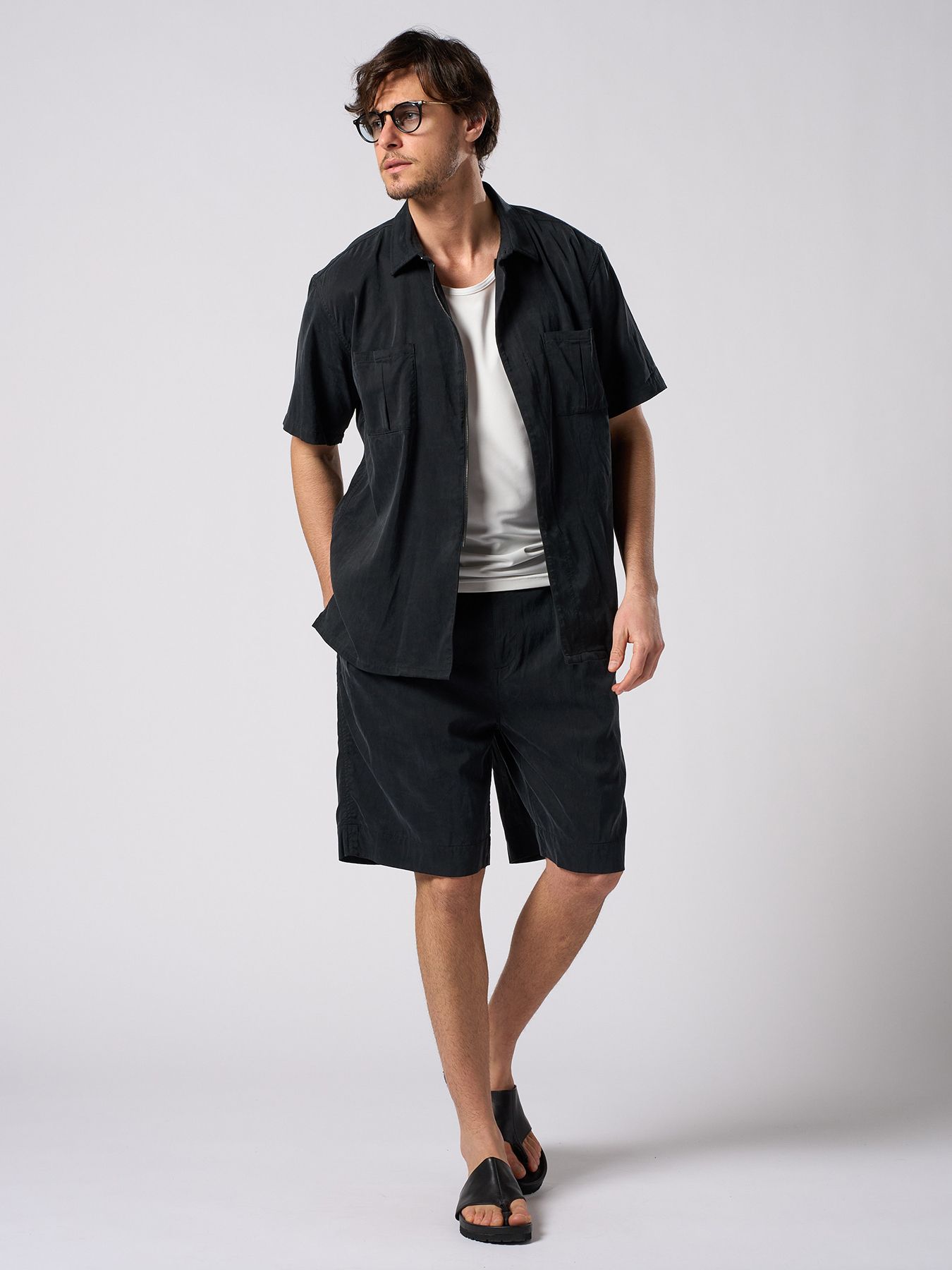 【予約品 1月25日(日) 締切】front-zip shirt H/S / フロントジップ ハーフスリーブシャツ / ブラック