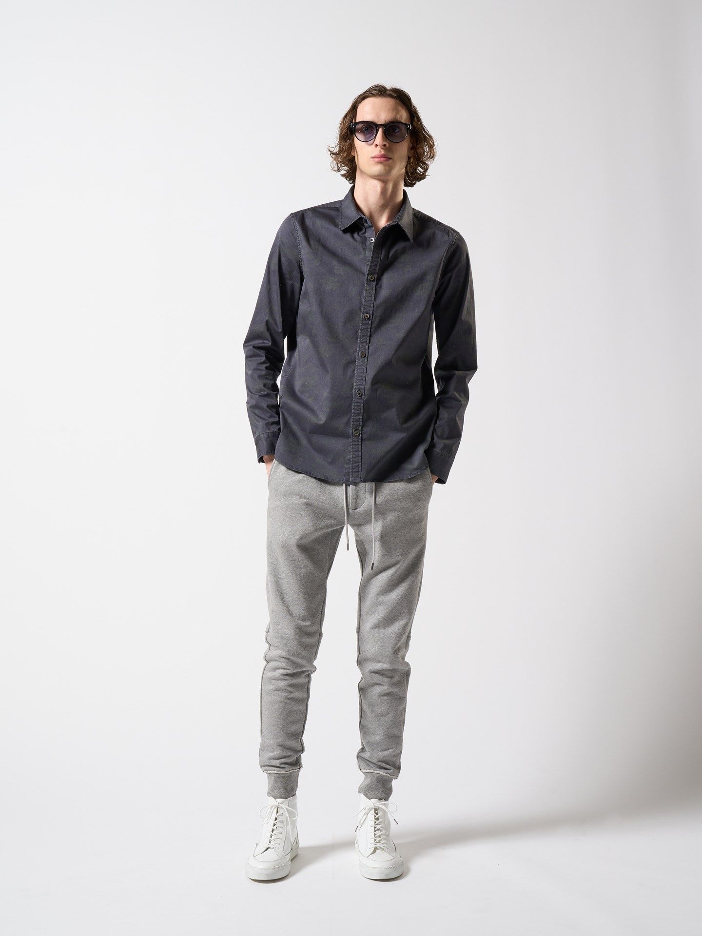【予約品】 back zip sneaker /ハイカットスニーカー / ホワイト