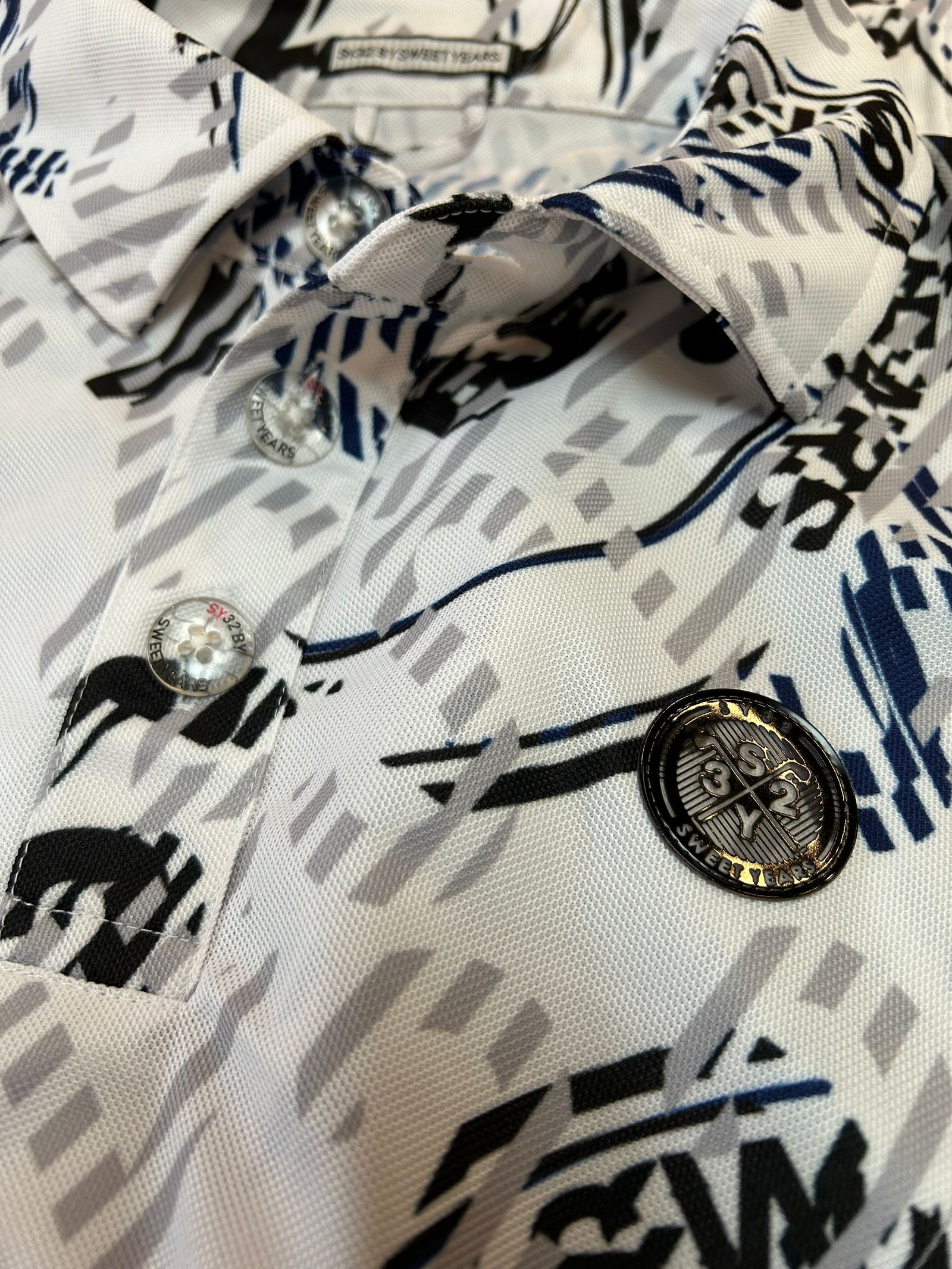 RECYCLE BIG CROSS GRAPHIC KANOKO ポロシャツ｜MEN'S【SY32 by SWEET YEARS GOLF】