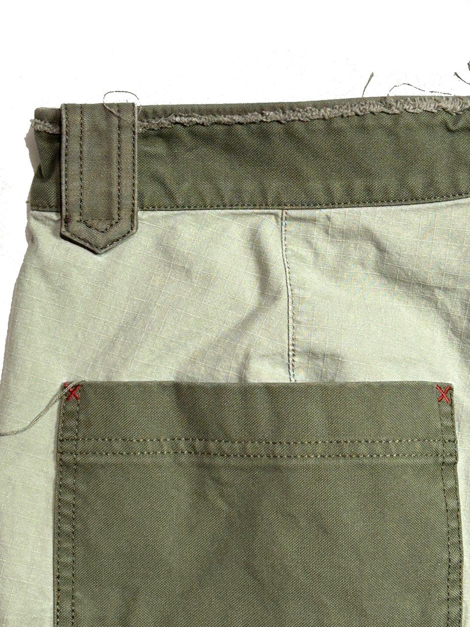 《予約品8月31日 23時55分締め》 DAMAGE SHORTS / ハーフパンツ / カーキ 【roarguns 】 2024年2月入荷予定