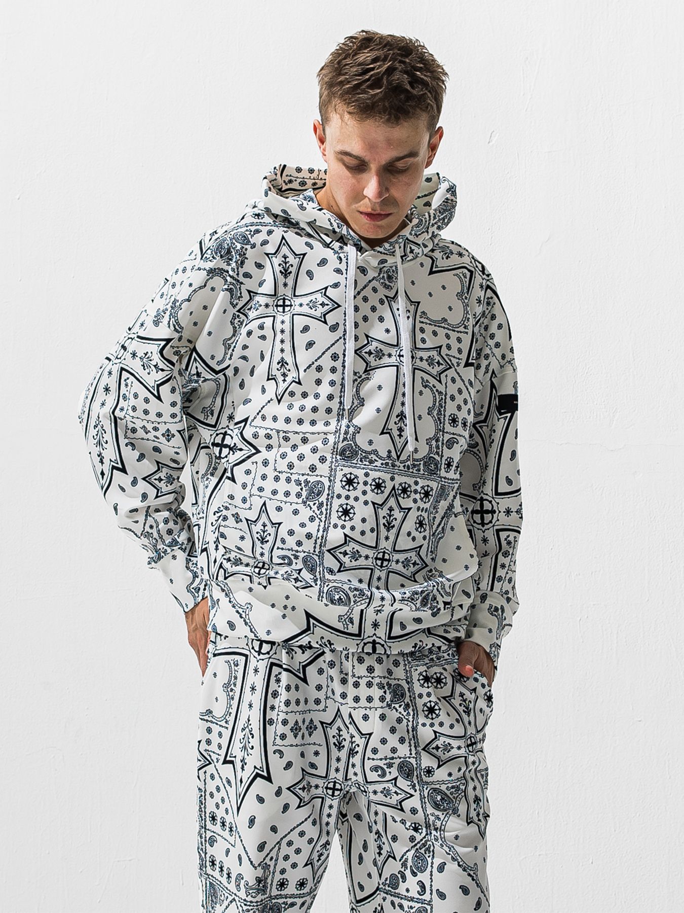 【予約品 9月6日(日) 締切】OVER HOODIE / トリコット オーバーパーカー / クロスホワイト