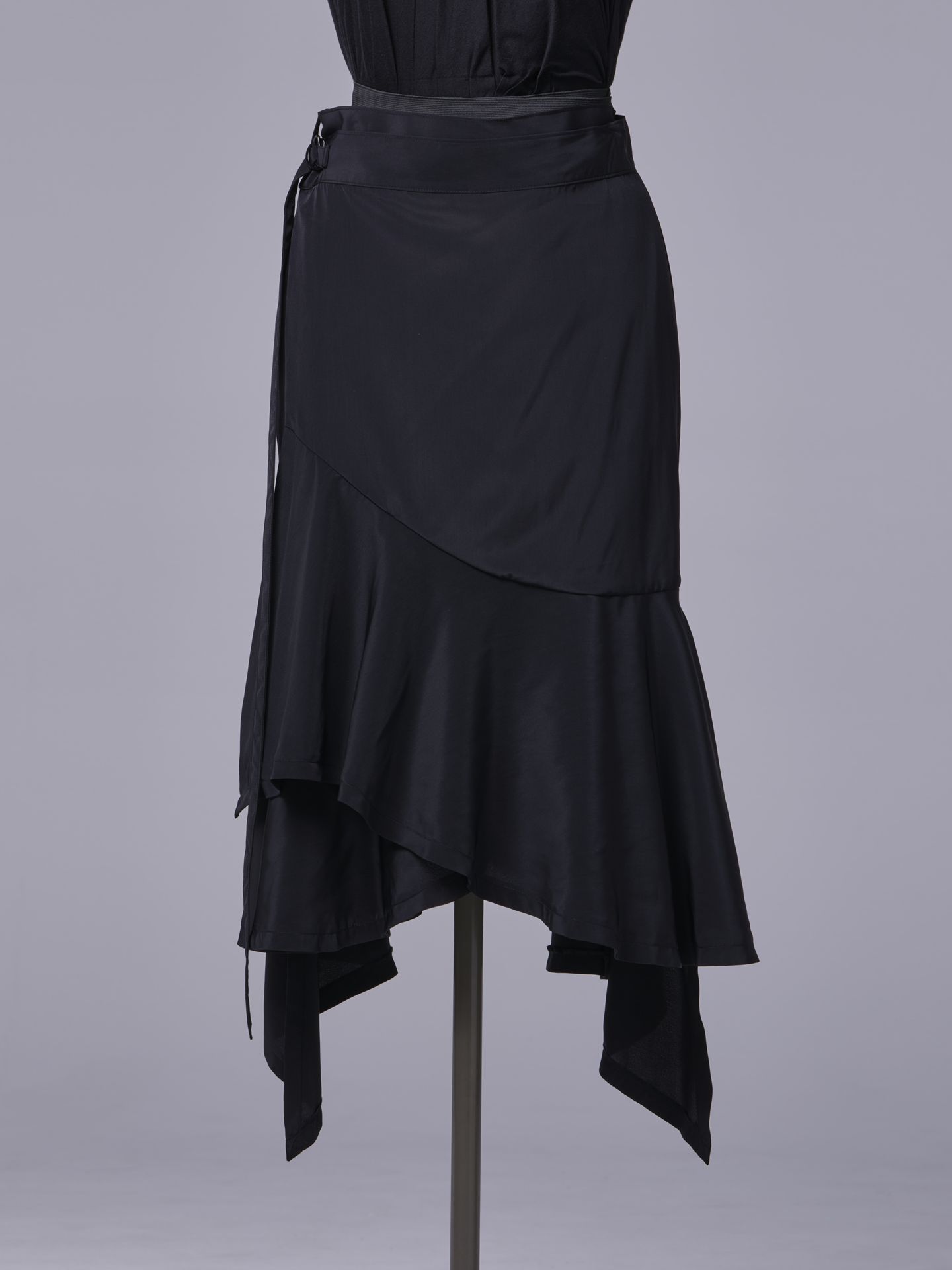 《予約品11月4日 》 WrapFrillSkirt / フリルスカート / ブラック