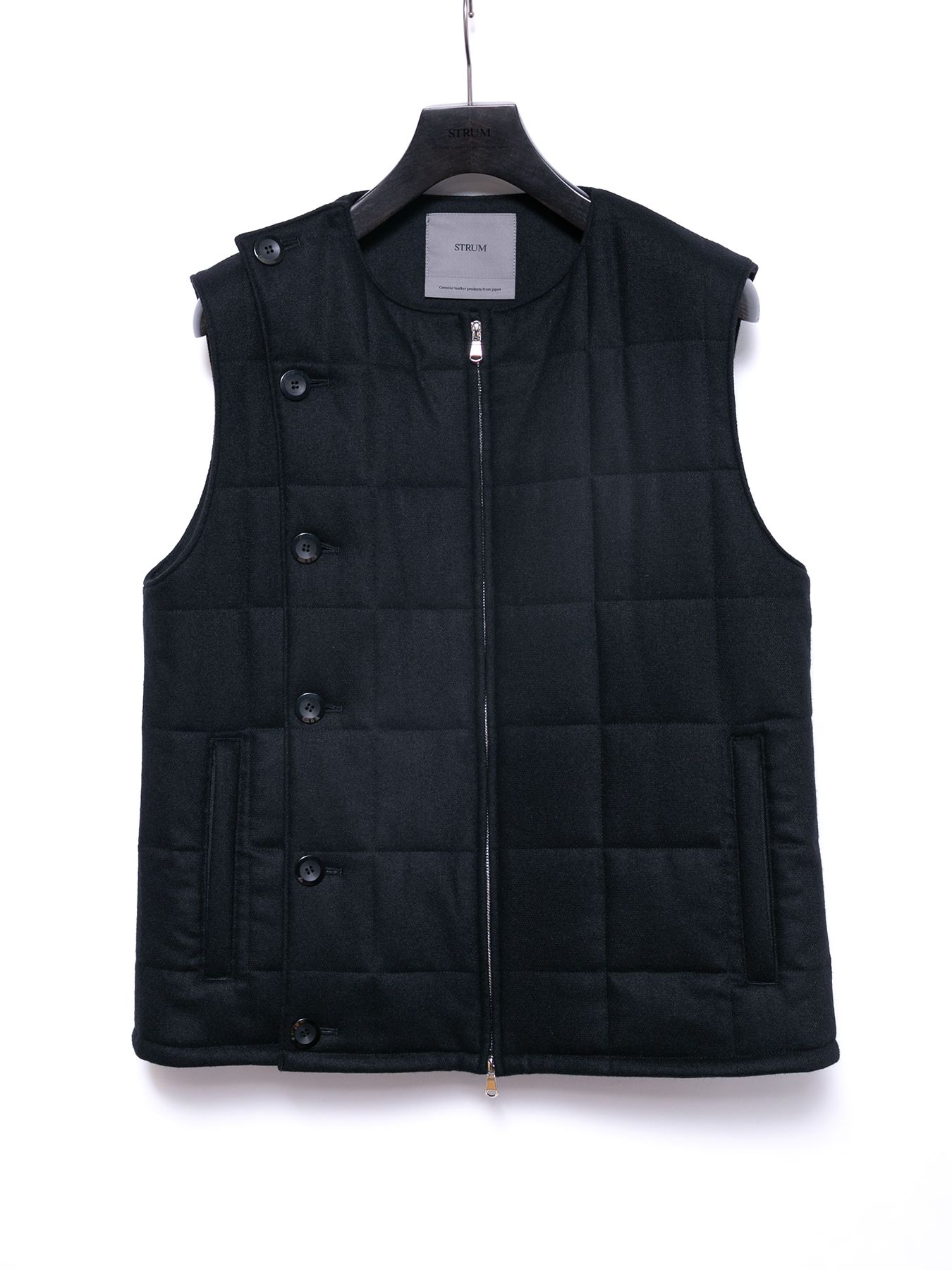 【予約品 4月6日(月) 締切】Stretch recycled wool cashmere blend Twill Quilted Track Vest / カシミア混 ストレッチ リサイクルウール ツイル 高機能中綿トラックベスト / ブラック