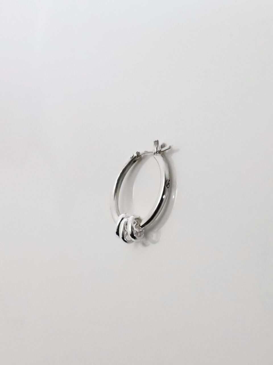 《受注生産》 THIN HOOP -raised by wolves- [ LARGE] with OVAL / レイズド・バイ・ウルヴス シンフープ L ウィズ オーバル 【注文から2～3週間後入荷予定】