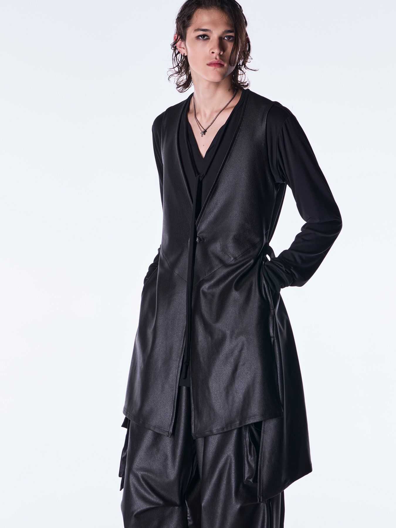 【予約品 6月29日(月) 締切】Emboss Silley Jersey Flare Vest / フレアベスト / ブラック