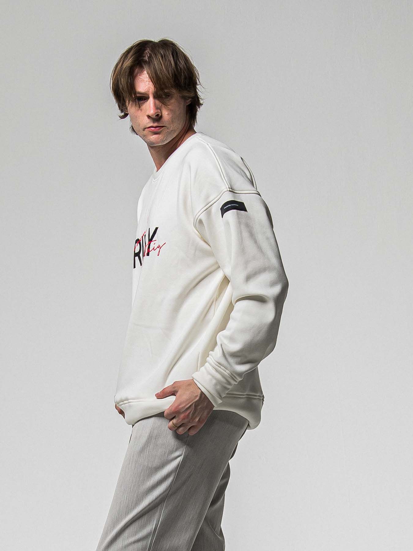【予約品 8月31日(日) 締切】FRIDAY OLD LOGO VEROURS FLEECE TRAINER / FRIDAYコラボ オールドロゴ ベロアフリース トレーナー / ホワイト