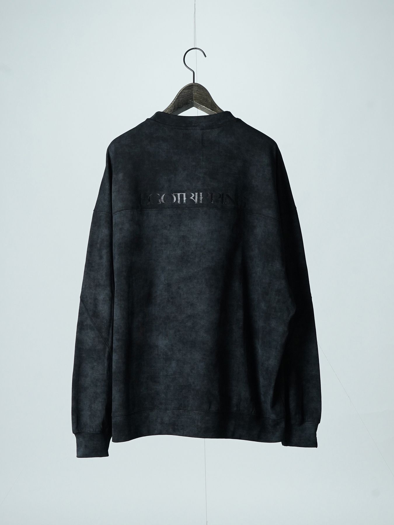 【予約品 2月1日(日) 締切】SWITCHCUT / ロゴプリント カットソー  / ブラック