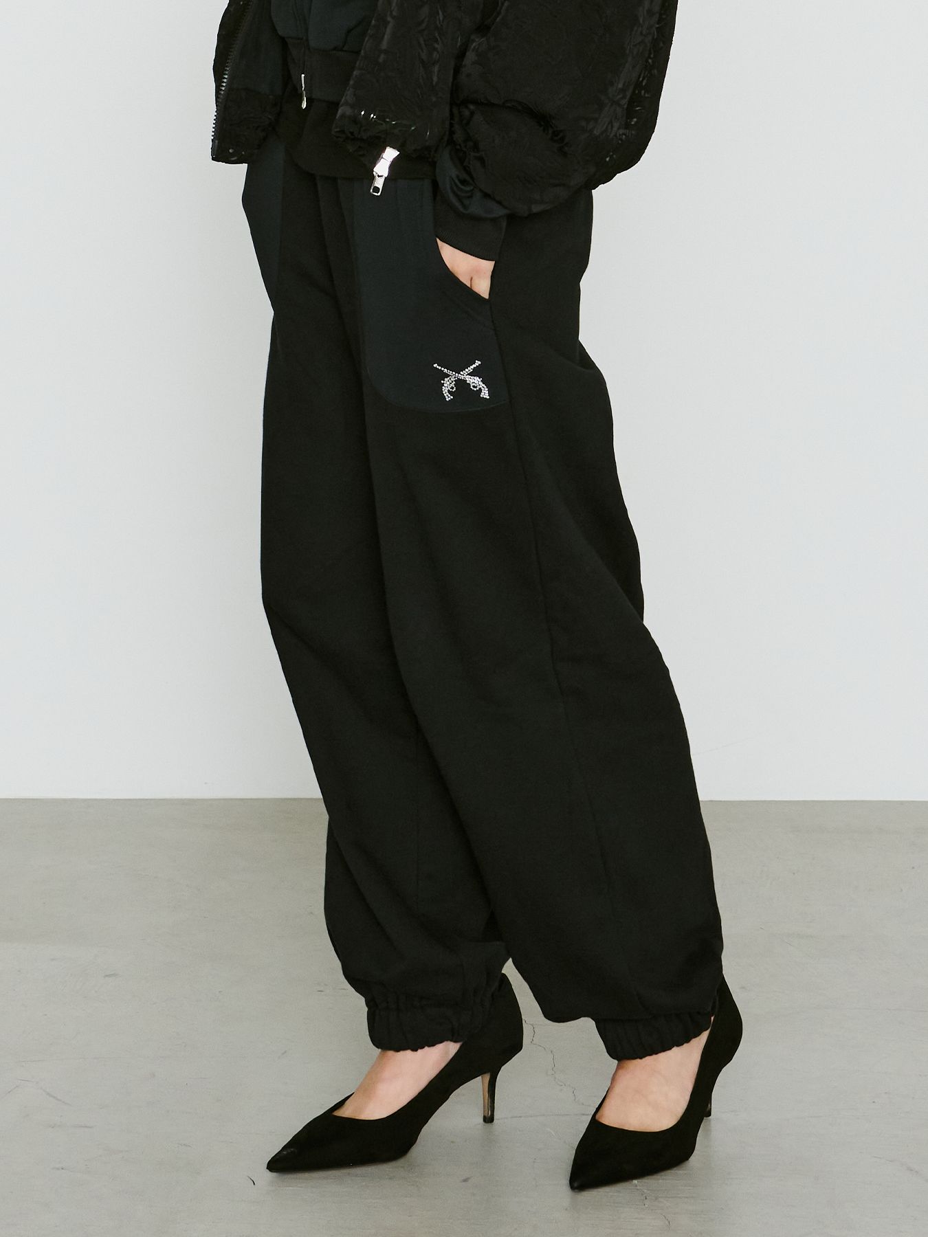 【予約品 8月10日(日) 締切 】WOMENS SWEAT PANTS CRY / スウェットパンツ / ブラック×クリアクリスタル