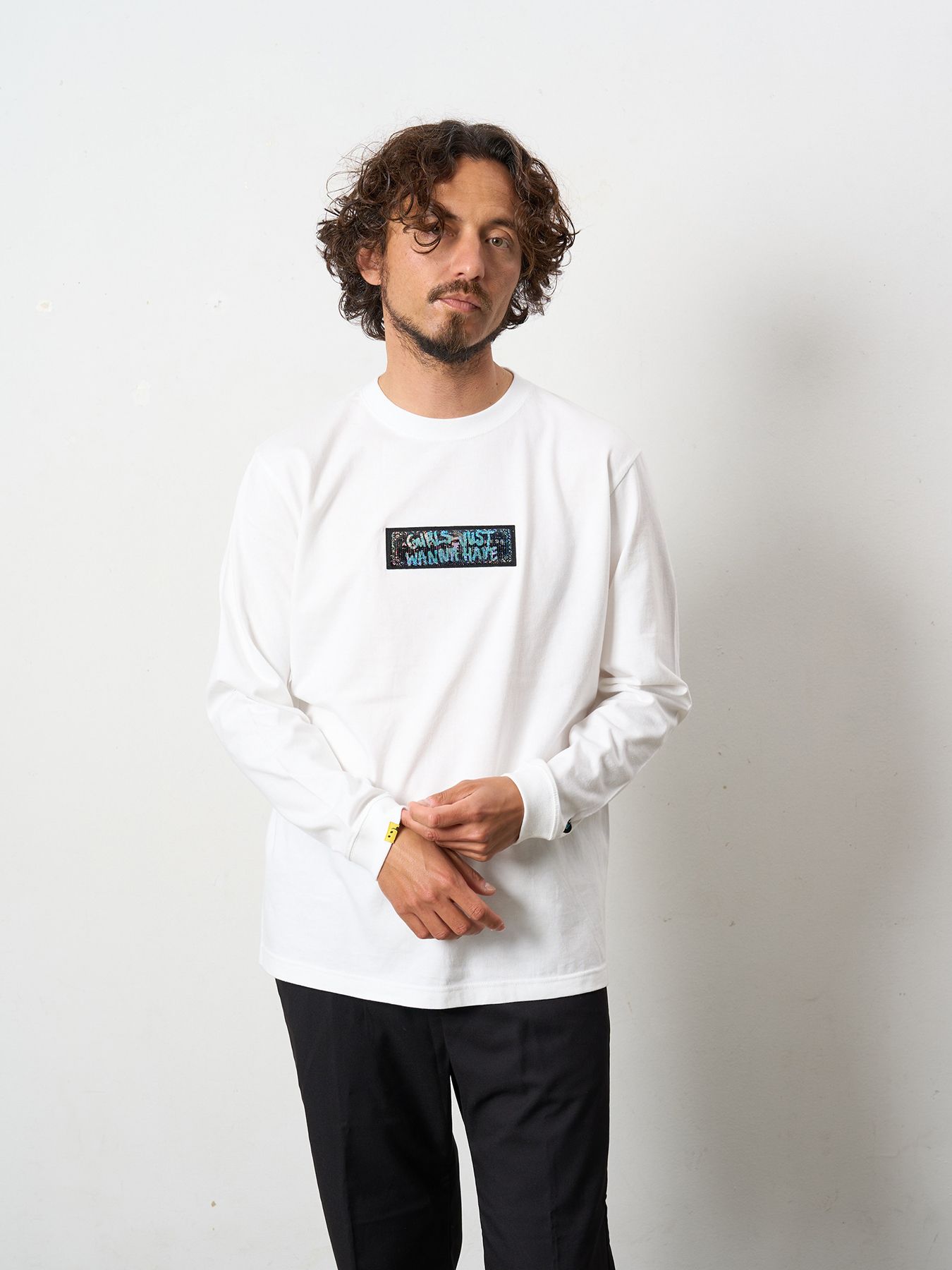 【予約品 5月8日(木) AM10時 締切】 5.6ozコットン天竺 スターグラムハート＆シークインLS Tシャツ / ホワイト