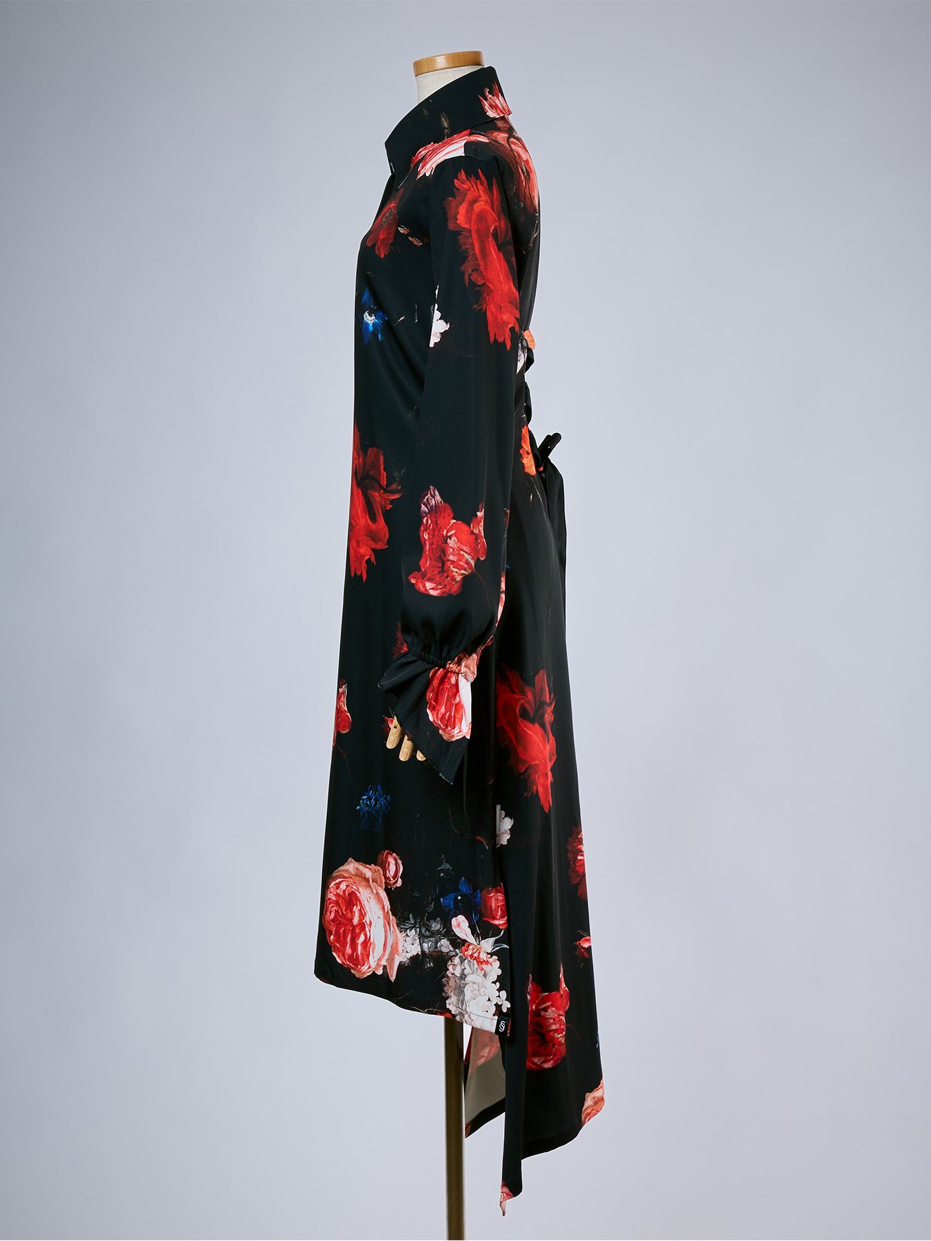 【予約品 10月26日(月) 締切】THEONENESS-FLORA One Piece / ワンピース / ブラック