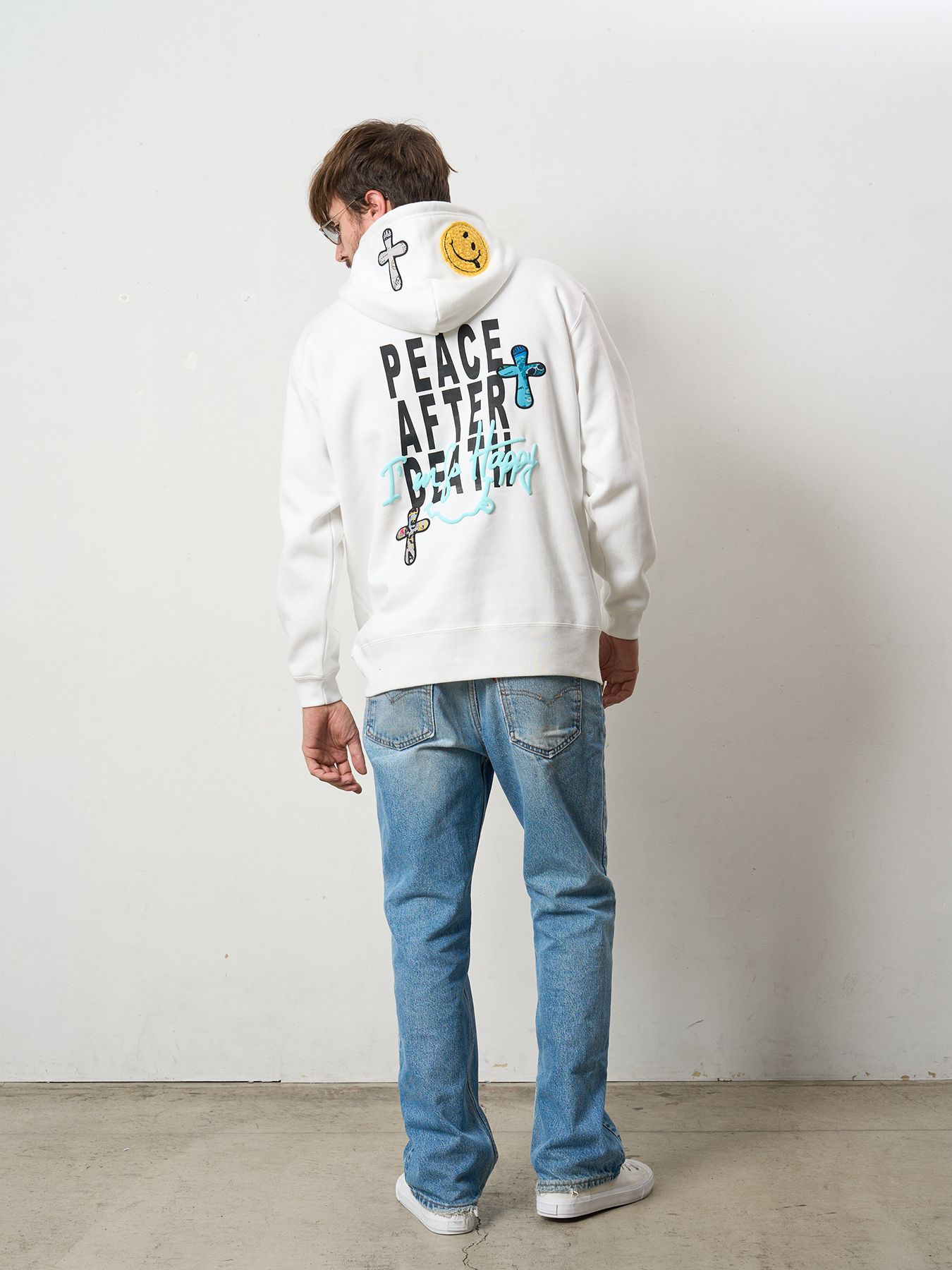 【予約品 5月8日(木) AM10時 締切】 TC裏毛起毛 PEACE AFTER DEATH&マルチパッチワーク プルパーカー / ホワイト