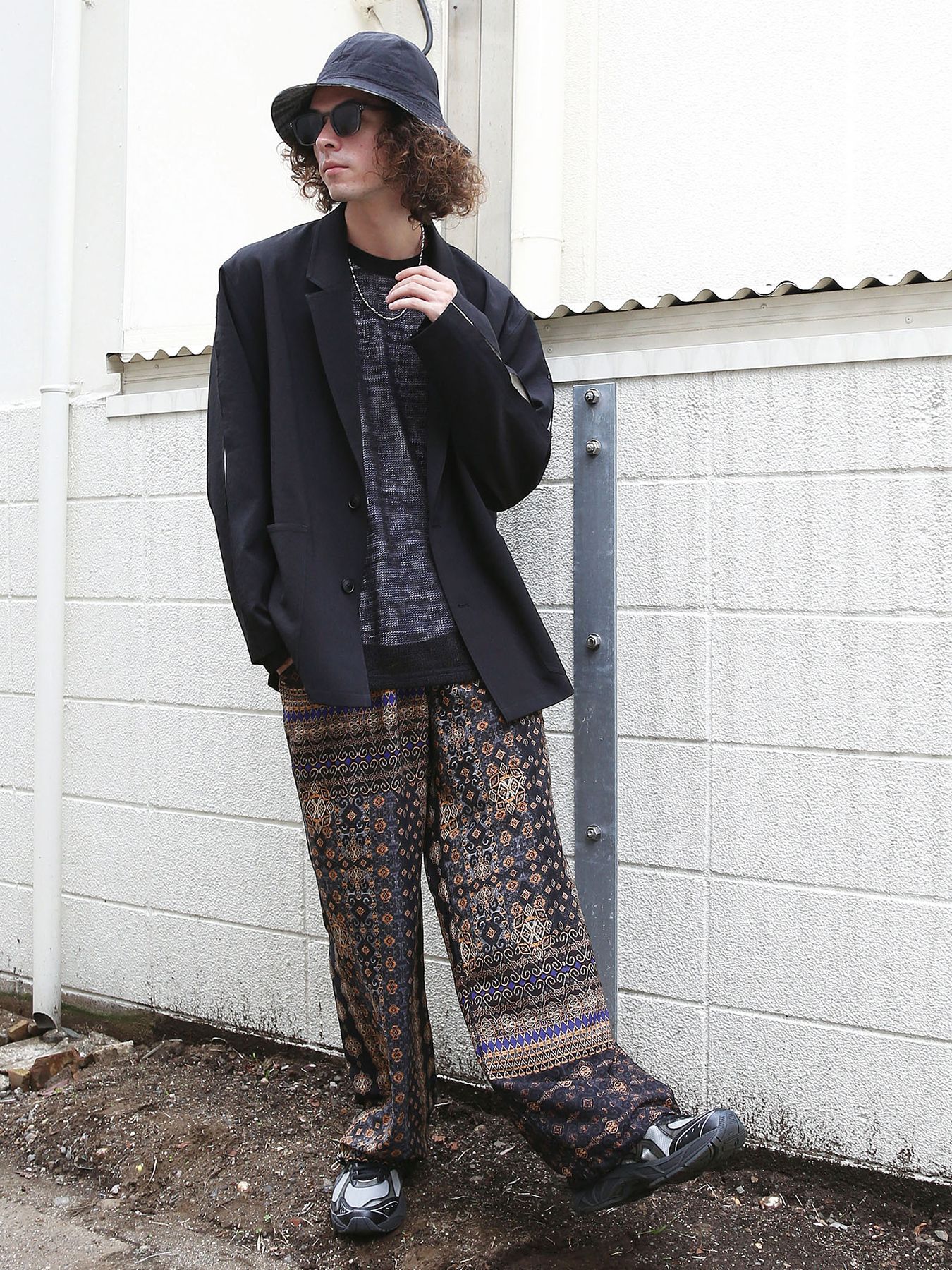 UNTRAD JACKET / ブラック×ホワイト【QUOLT】