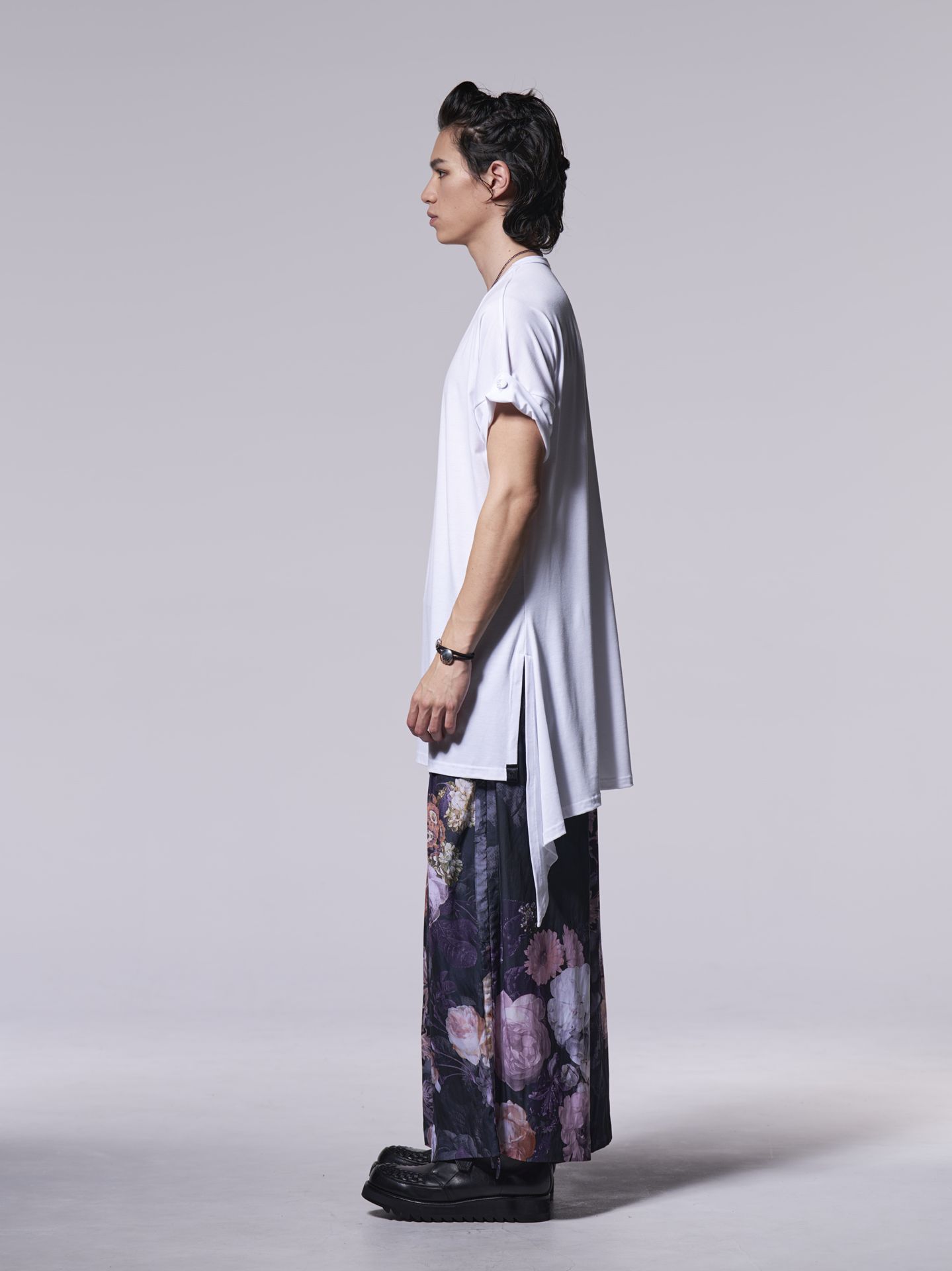 《予約品》 SharringWideTuckSlacks / ワイドタックスラックス / ブラック・フローラ柄