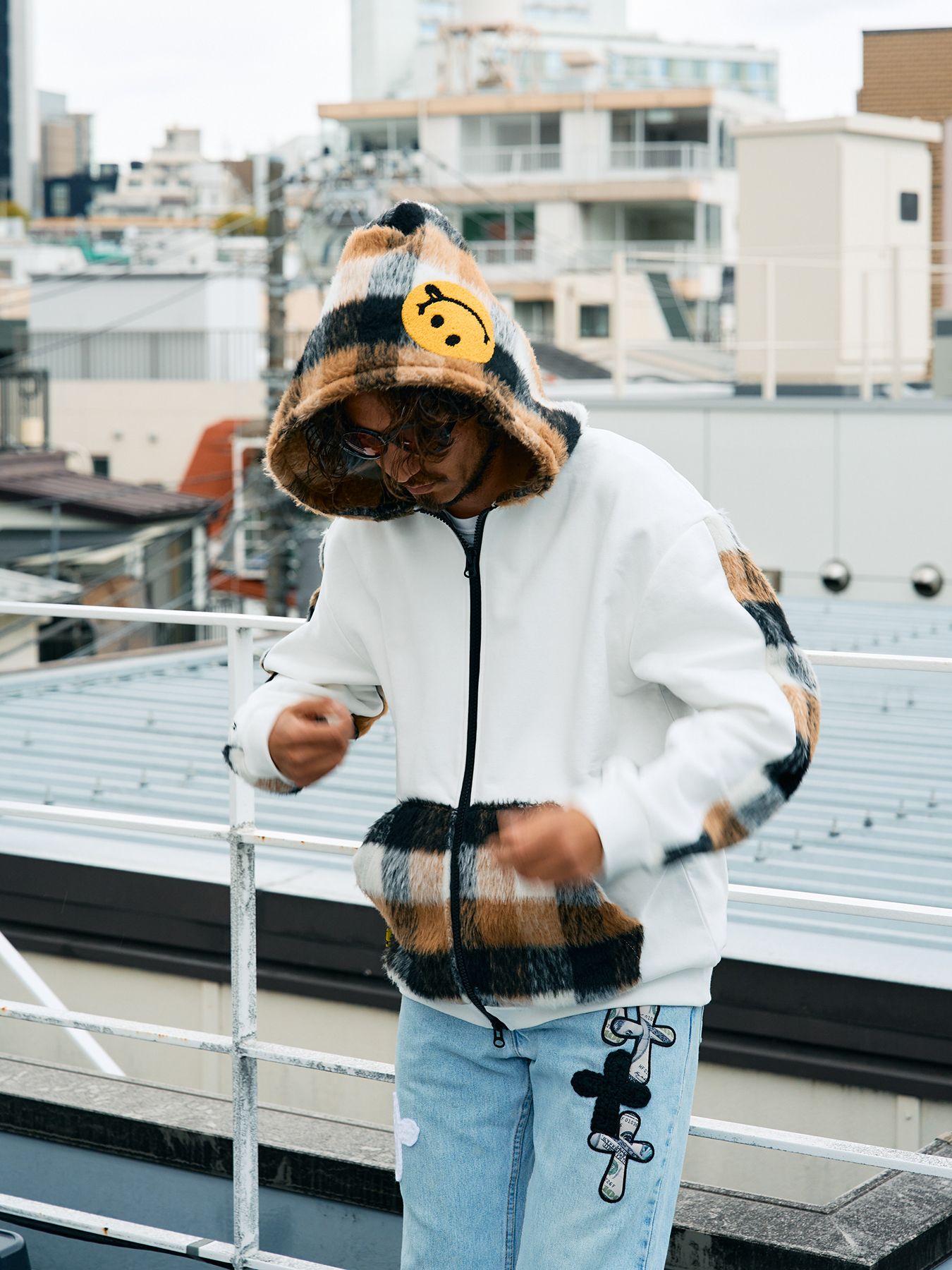【予約品 5月8日(木) AM10時 締切】 ヘビーウエイト裏毛パイル-シャギーチェックサガラパッチワーク ビックジップワイドパーカー / ホワイト