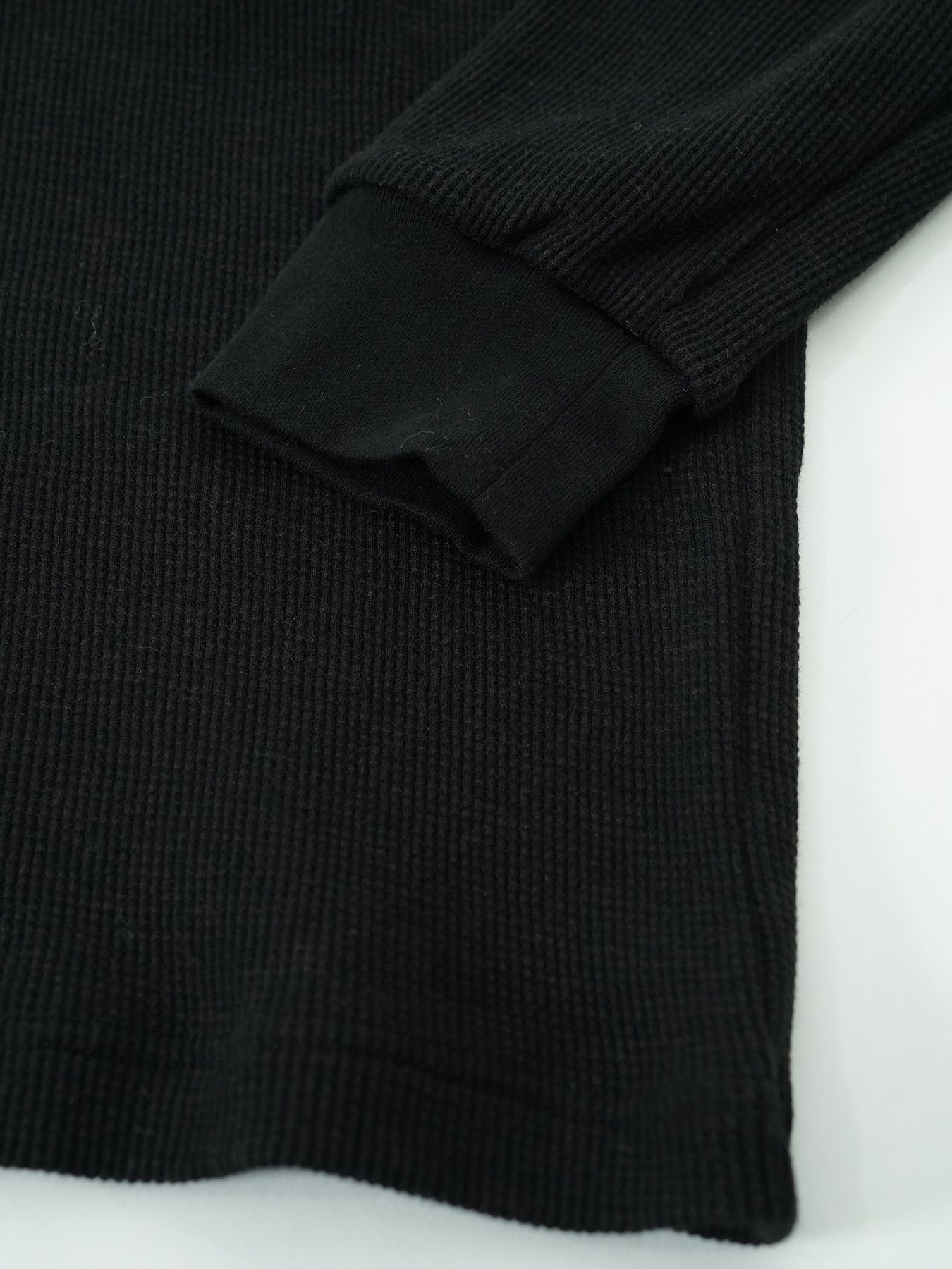 【予約品 5月27日(水) 締切】WOOLTHERMAL-TEE / ローリングネックTシャツ / ブラック