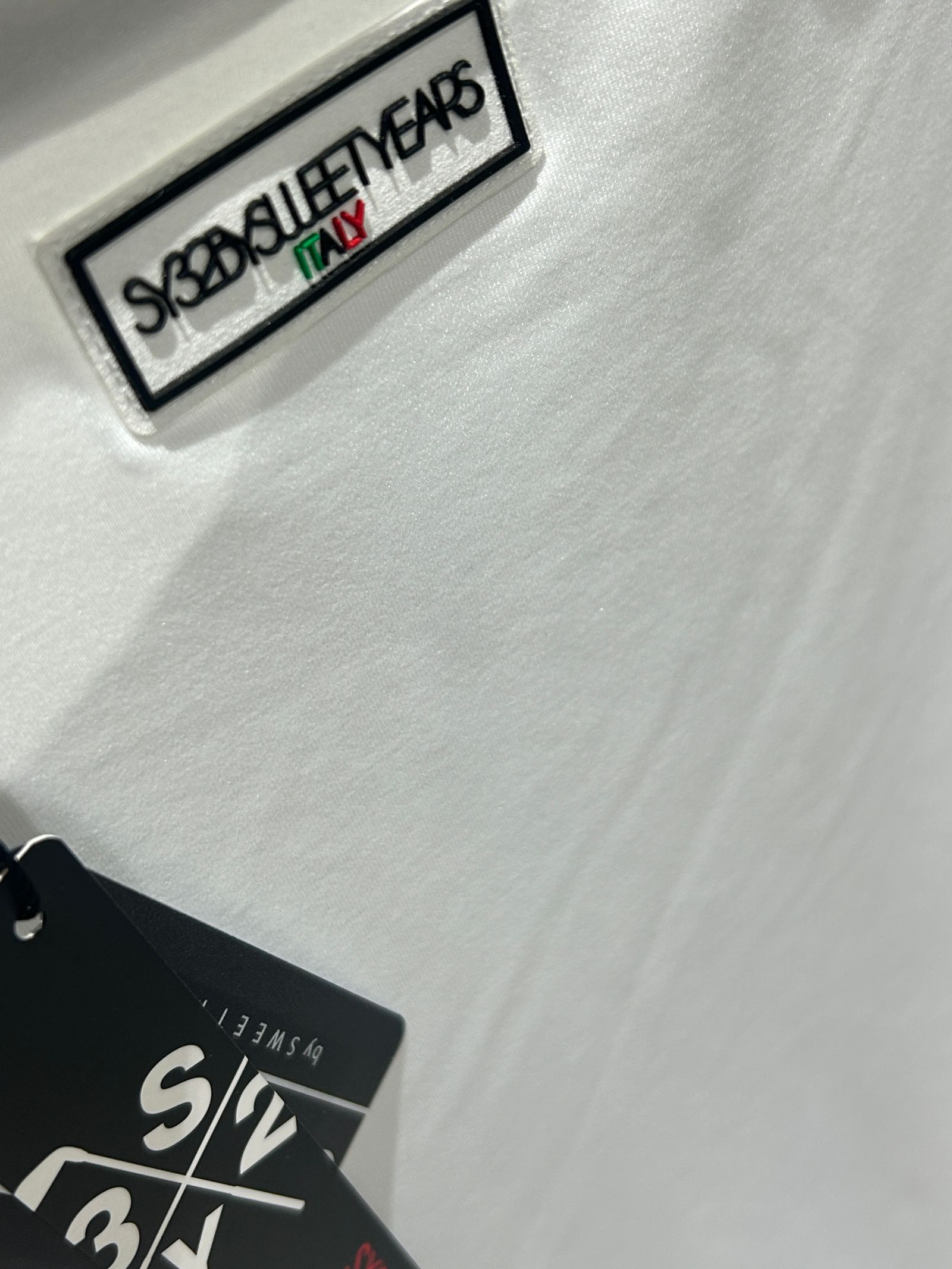 ITALIAN EMBLEM モックネック ホワイト【SY32 by SWEET YEARS GOLF】