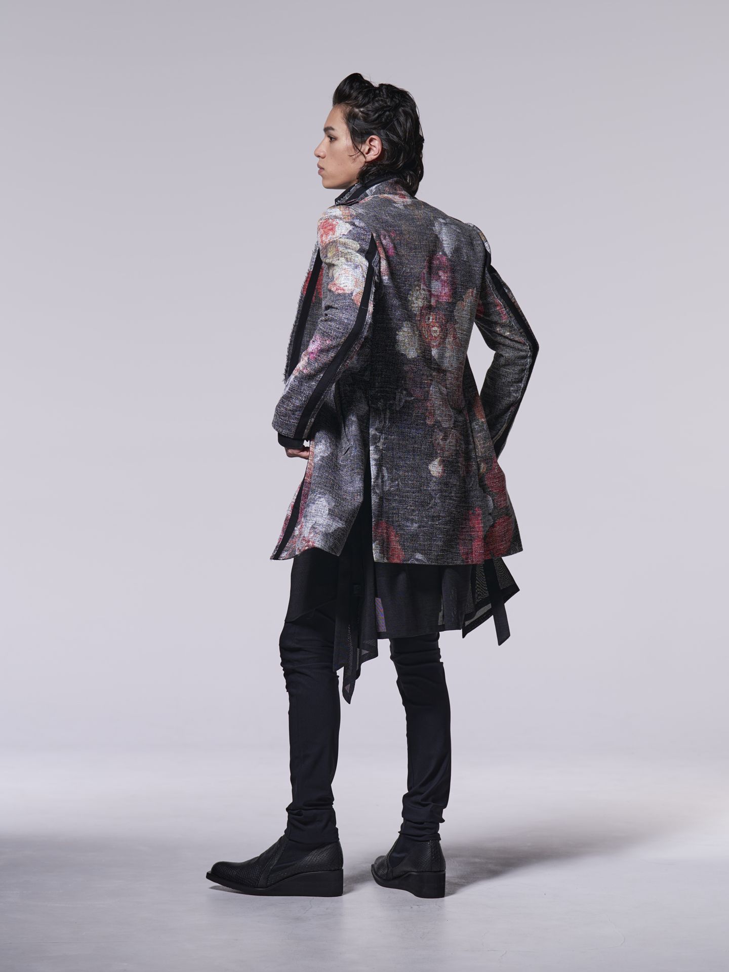 《予約品》 TrimmingLongJacket / ロングジャケット / フローラ