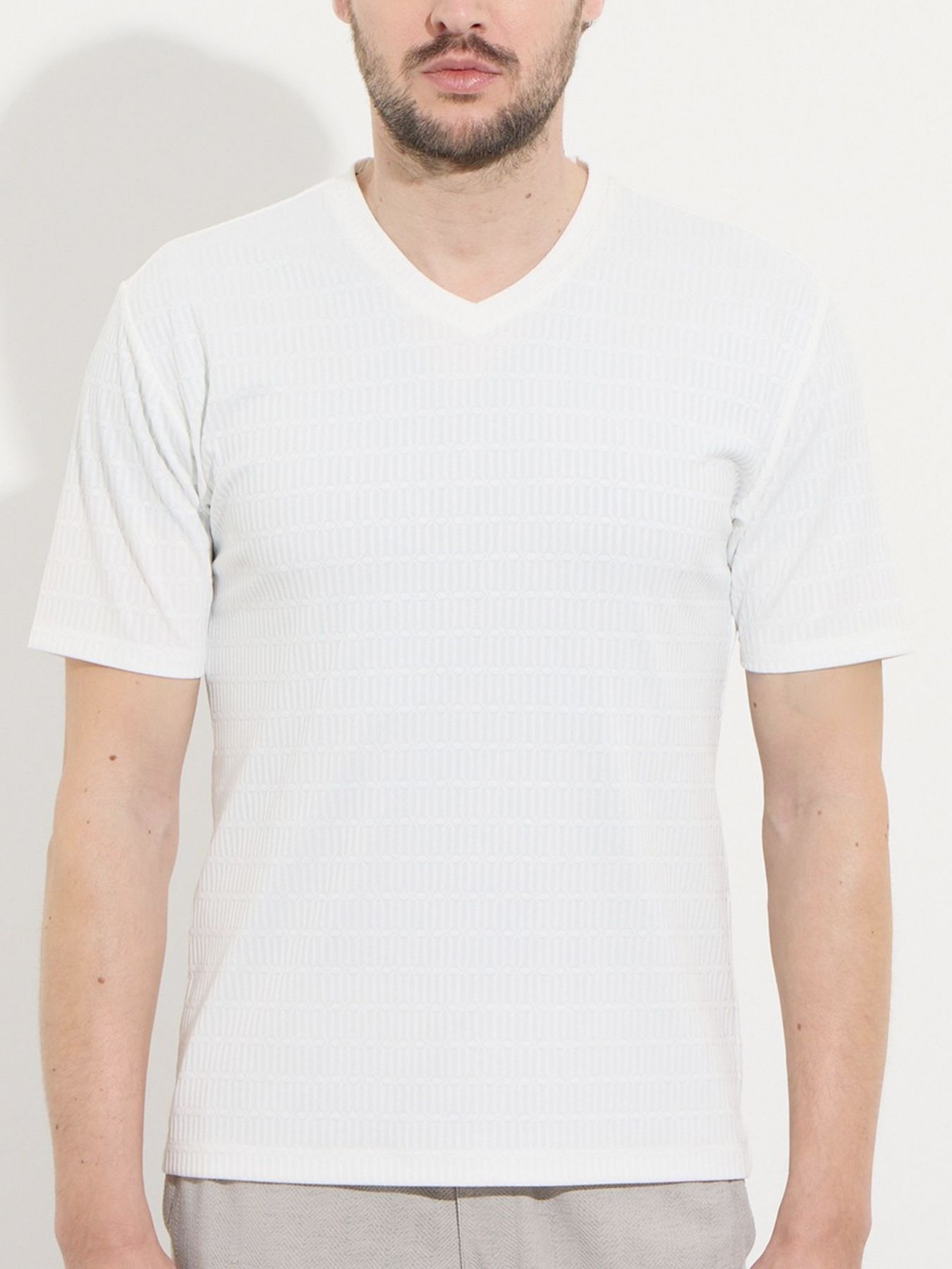 リンクスジャカードアラカルトVネックプルオーバー / ブラック【HIDEAWAYS NICOLE】