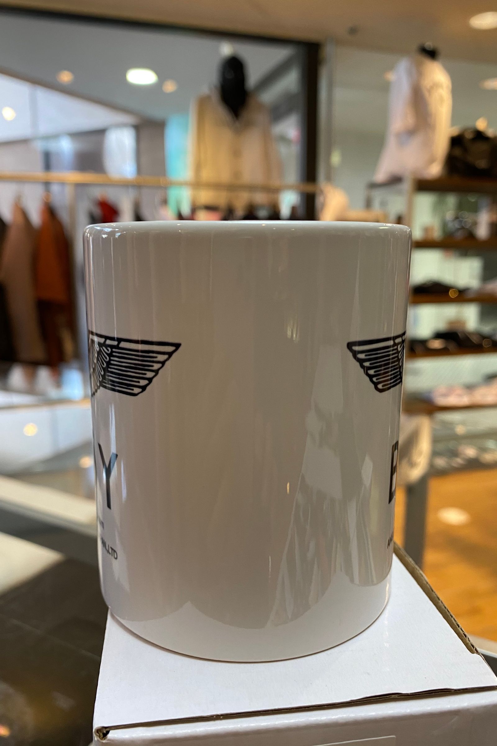 マグカップ陶器 日本製 / WHITE×Black 【BOY LONDON】