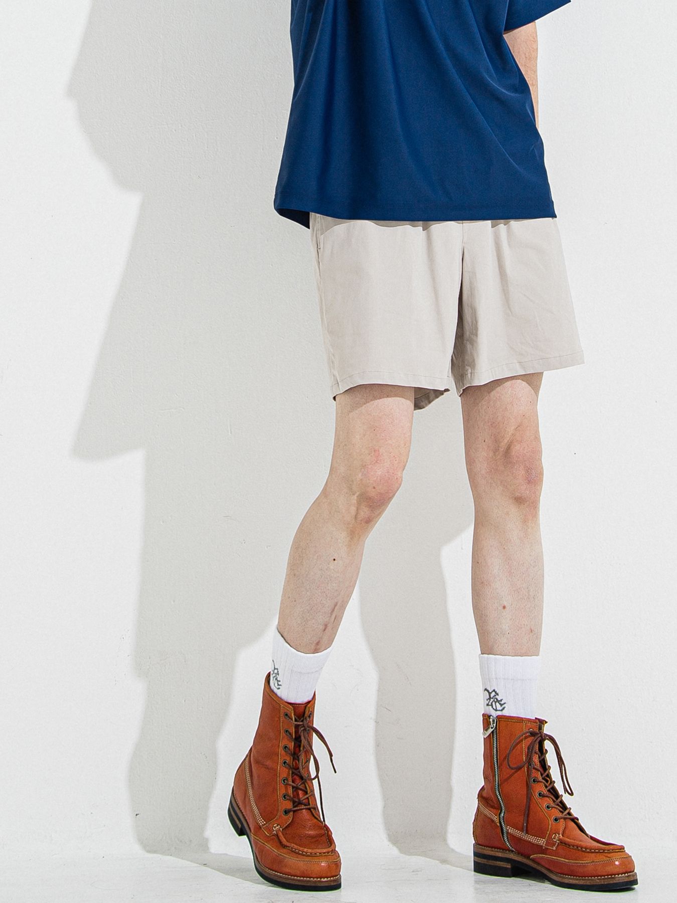 【予約品 】TV NYLON SHORTS / ティーヴィーナイロンショーツ / グレージュ