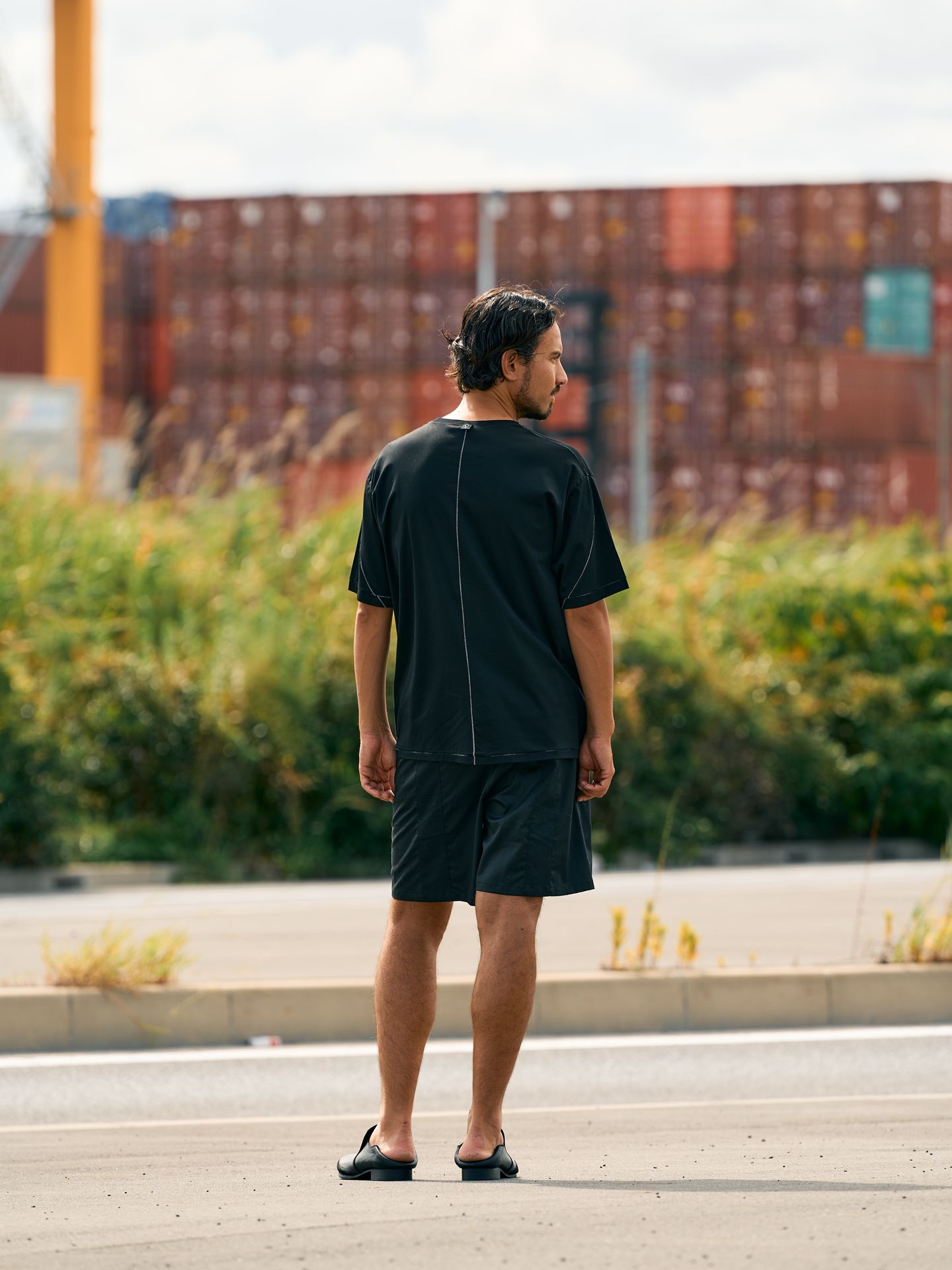 【予約品9月19日 10時締め】 silk touch ladder-st S/S  / Tシャツ / ブラック×ホワイト
