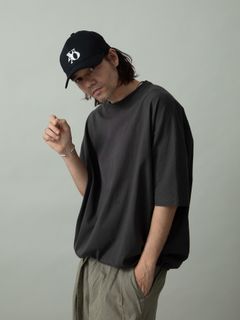 【予約品 2月1日(日) 締切】KITE TEE embroidery / 刺繍 ニットT / チャコール