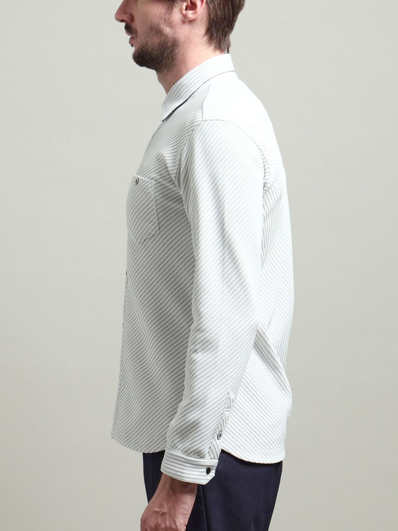 ブライトタックバイヤスレギュラーカラーシャツ / ホワイト 【HIDEAWAYS BLACK】