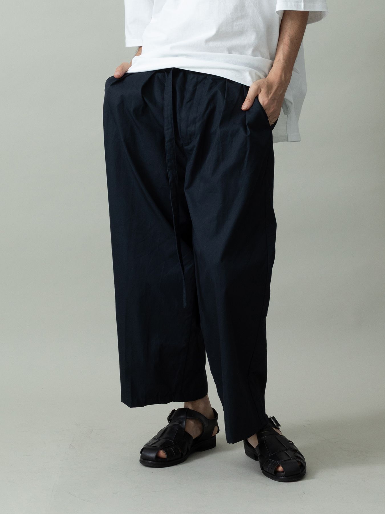 【予約品 2月1日(日) 締切】DRESSYEASE TRUSERS  gaba / ツータックイージートラウザーズ / ネイビー