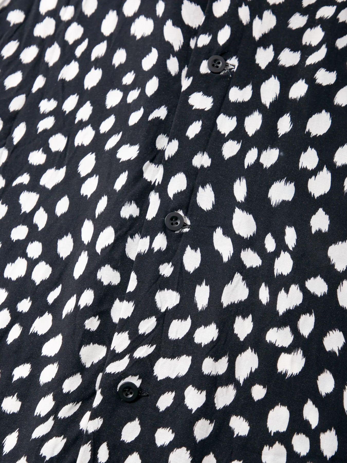 Leopard Printed Cupra Rayon H/S Open Collar Shirt / キュプラ レーヨン 豹柄プリントH/S 開襟シャツ / ブラック豹柄