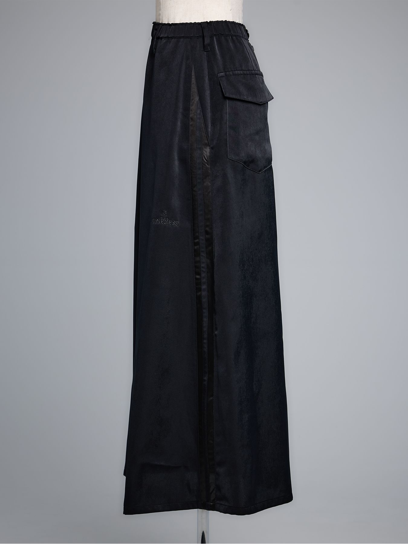 【予約品 5月18日(日) 締切】Line Skirt / ラインスカート / ブラック&ブラックライン