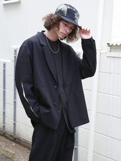 UNTRAD JACKET / ブラック×ホワイト【QUOLT】