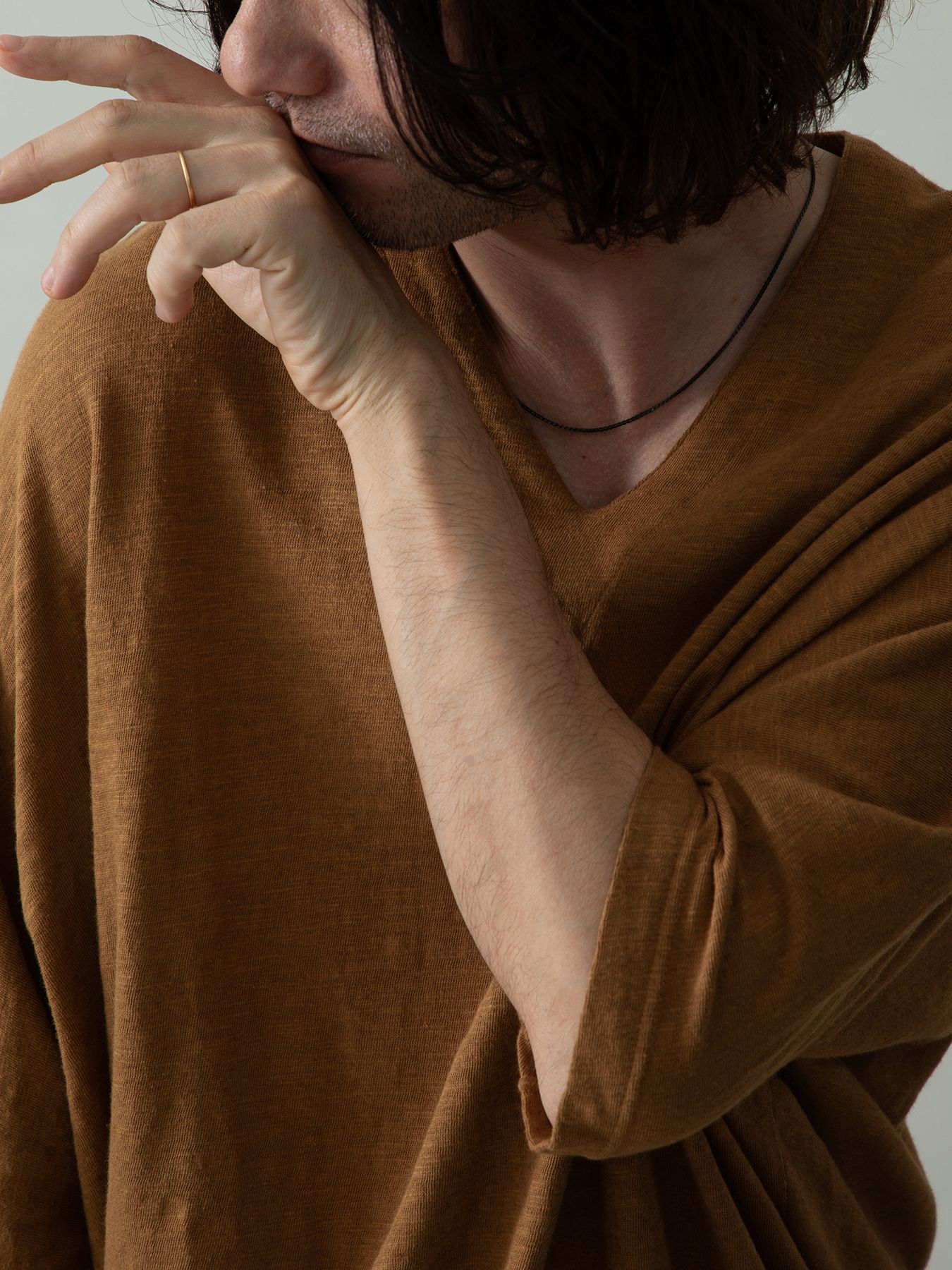 【予約品 2月1日(日) 締切】KITE V-NECK / Vネック ニットT / キャメル