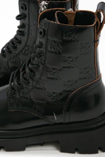 8 HOLE LACE UP BOOTS レースアップブーツ / BLACK 【BOY LONDON】