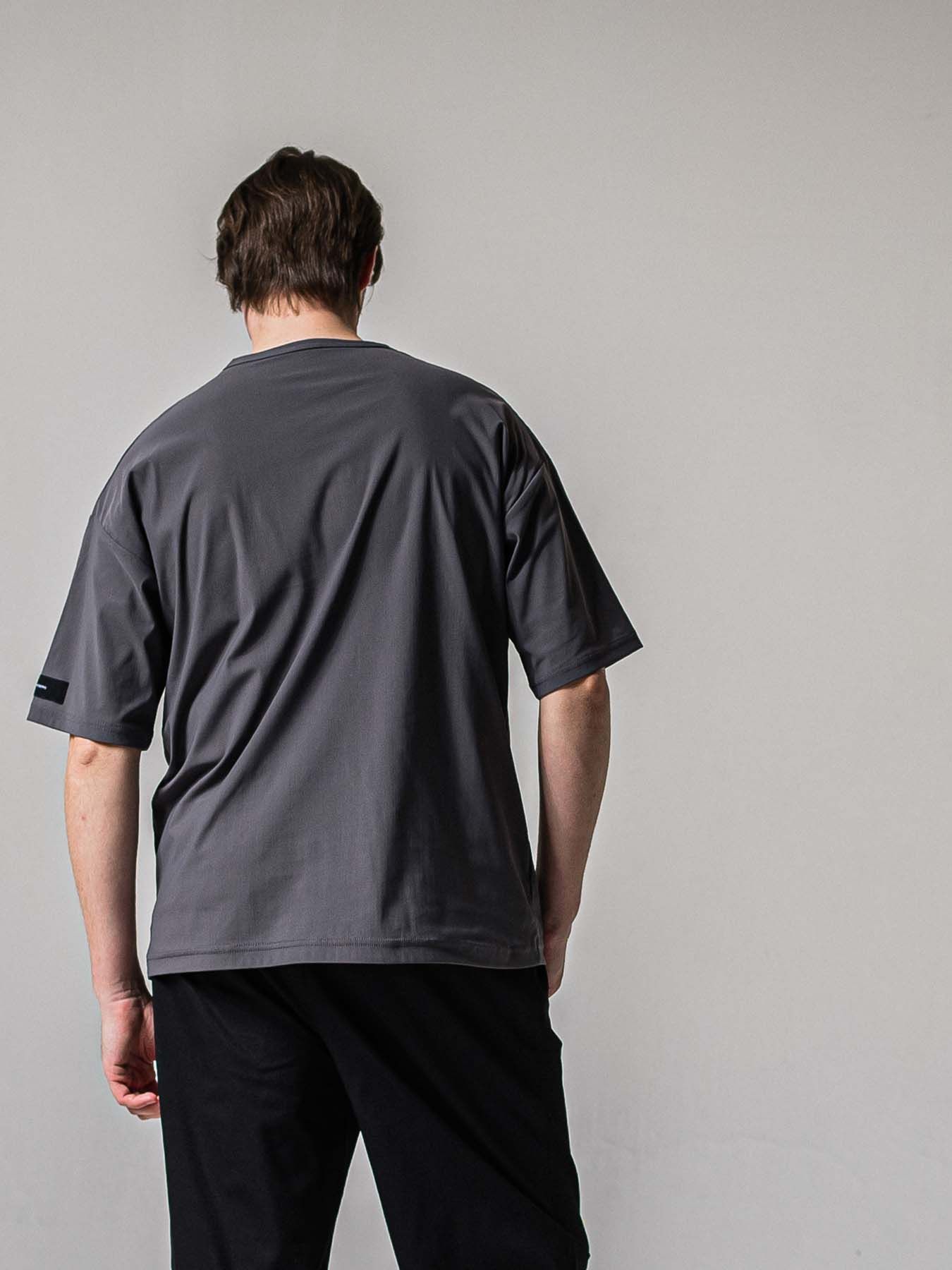 【予約品 11月16日(日) 締切】LEATER POCKET OVER NYLON T / エコレザーポケット ルーズTシャツ / グレー