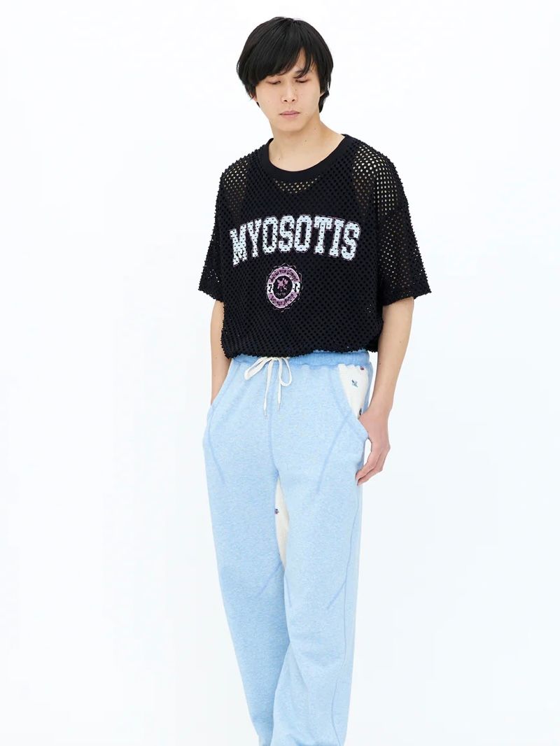 HOLE CUT PRINTED T-SHIRT / ブラック