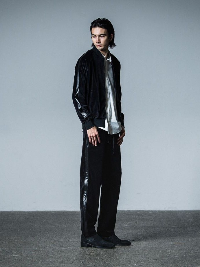 《予約品》 VELOUR SEMI WIDE PT  / ベロアラインワイドパンツ / ブラック
