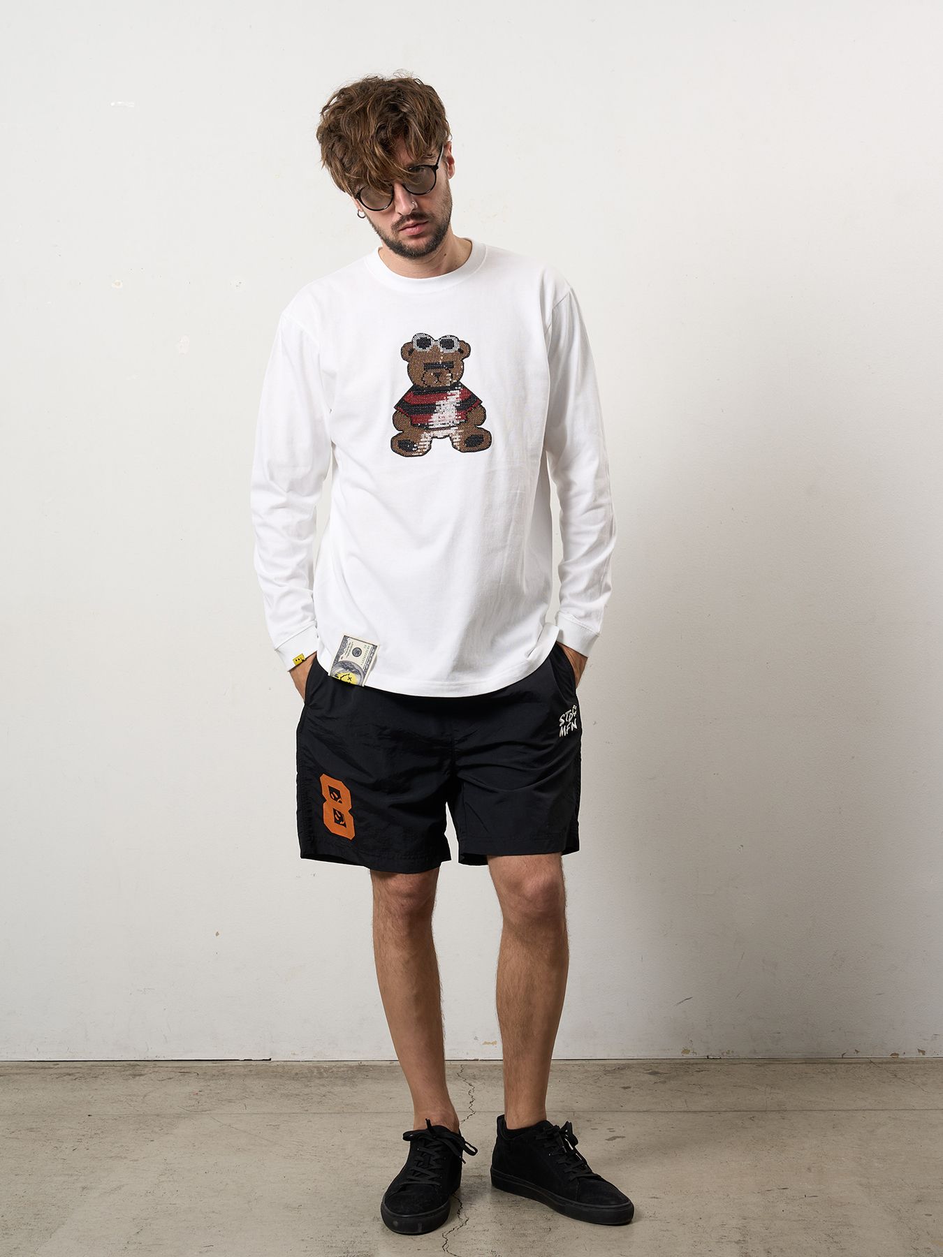 【予約品 10月16日(木) 締切】5.6ozコットン天竺 カートベアシークイン LSシャツ / ホワイト