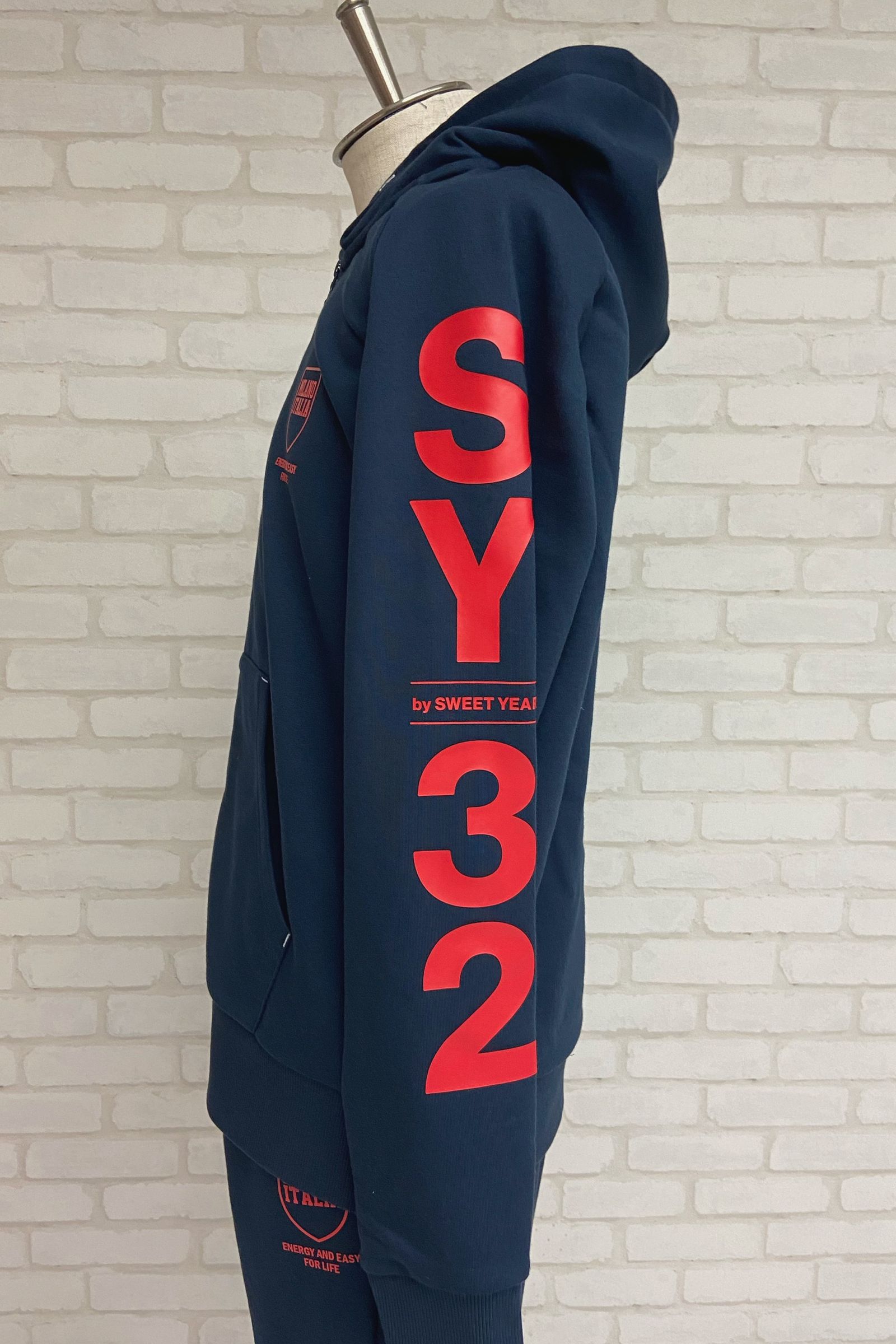 シールドロゴ ジップアップパーカー / NAVY 【SY32 by SWEET YEARS】 - S