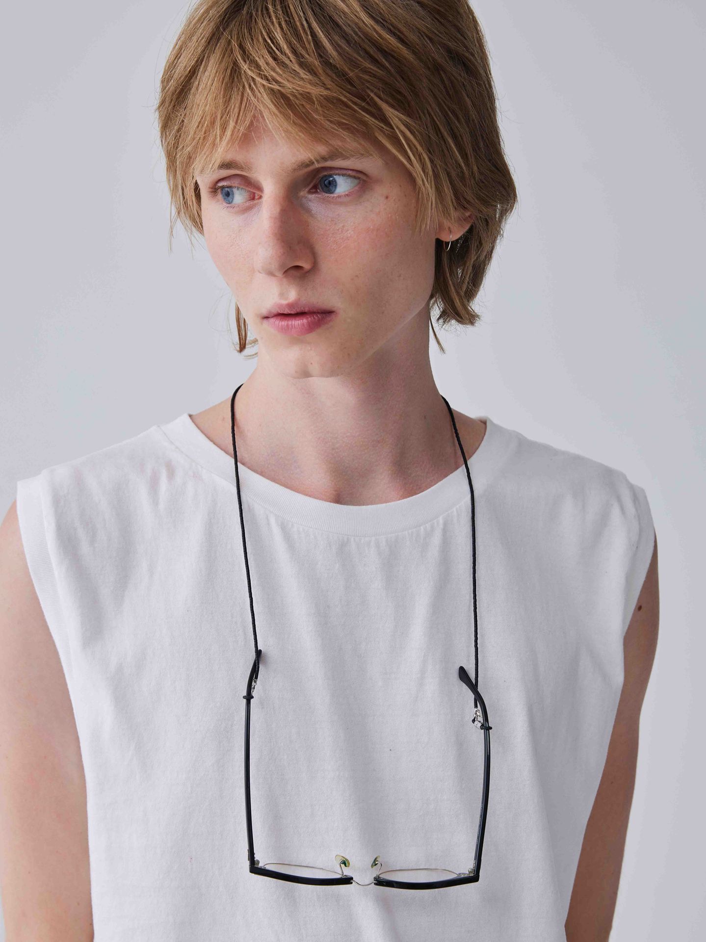 《予約品》 BEADS GLASS CORD&NECKLACE / グラスコード&ネックレス / ブラック 【Iroquois.SENTI】