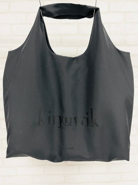 限定45周年記念コラボファスナー開きPRESS BAG/プレスバック 黒プリント［kiryuyrik×BRYAN］