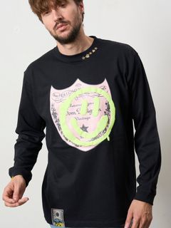 【予約品 5月8日(木) AM10時 締切】 5.6ozコットン天竺 ラベルスマイル発泡プリントLS Tシャツ / ブラック