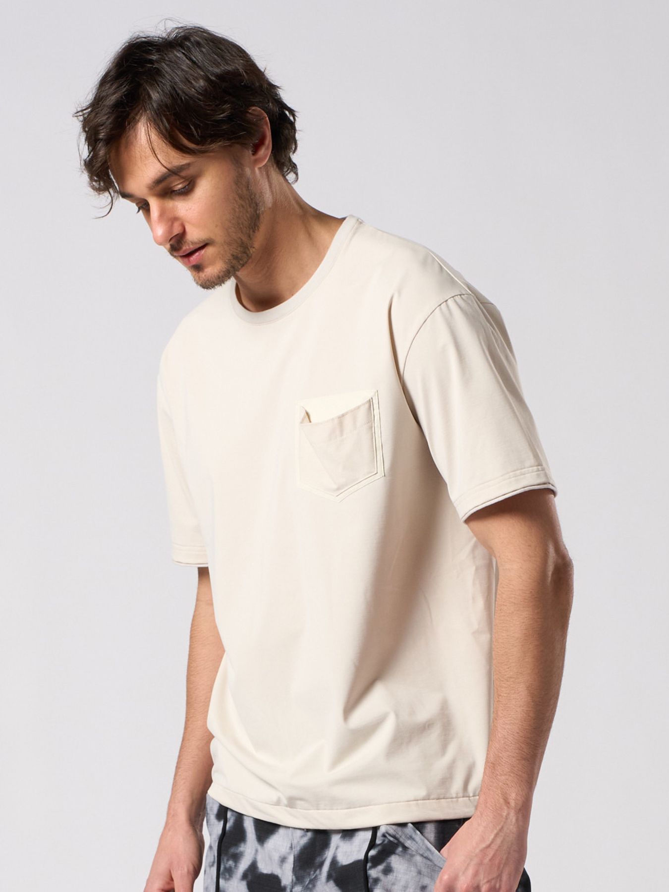 【予約品 1月25日(日) 締切】drawstring leather pocket S/S / ドローストリング レザーポケット ショートスリーブ / ライトベージュ