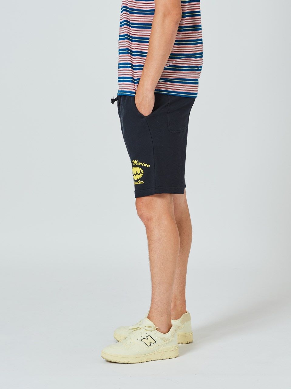 (予約品2023年10月19日18時締め) muta Circle Logo Sweatshorts / スウェットショートパンツ / ネイビー 【Acanthus×muta】
