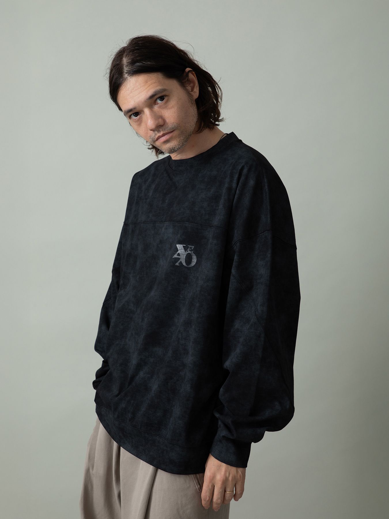 【予約品 2月1日(日) 締切】SWITCHCUT / ロゴプリント カットソー  / ブラック