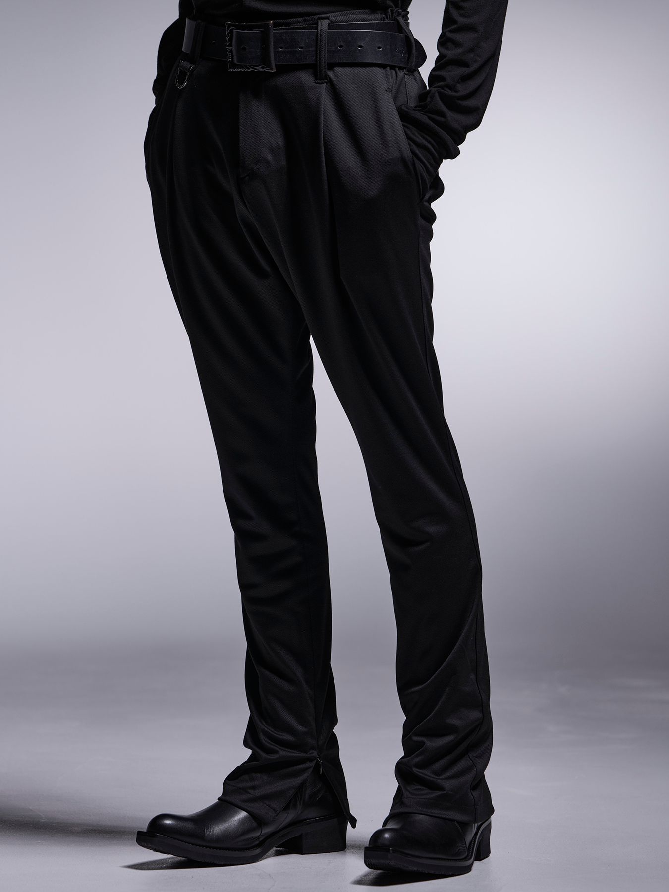 【予約品 7月13日(日) 締切】1Tuck Slim Slacks / 1タック スリムスラックス / ブラック