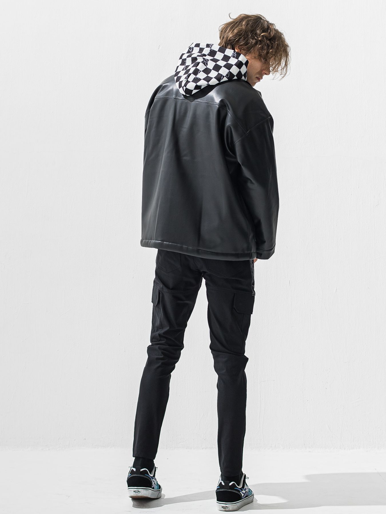 【予約品 9月6日(日) 締切】CHECKER BACK FLEECE TRAINER / 裏起毛 ルーズフーディー / ホワイト×ブラック