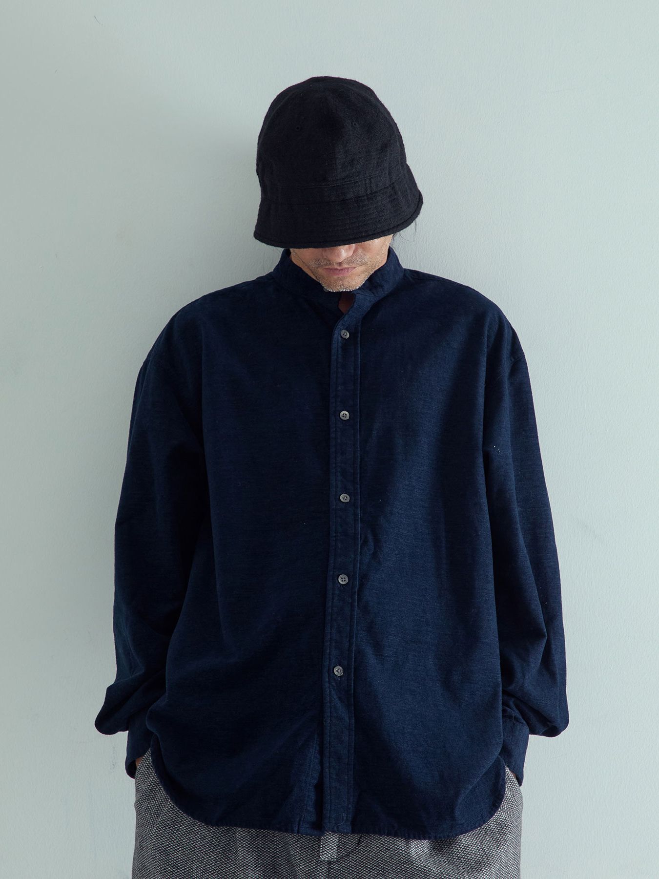 【予約品 】MOULOFFICER / シャツ / ネイビー