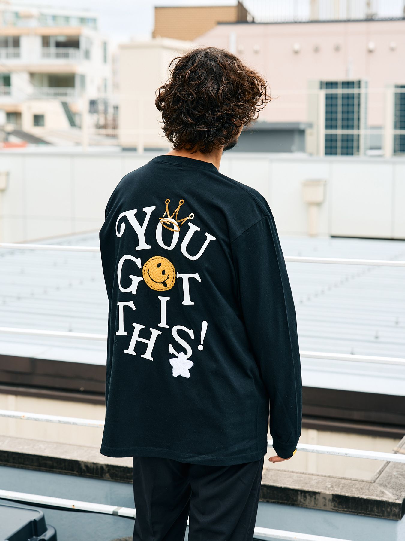 5.6ozコットン天竺 YOU GOT THIS シークインLS Tシャツ / ブラック