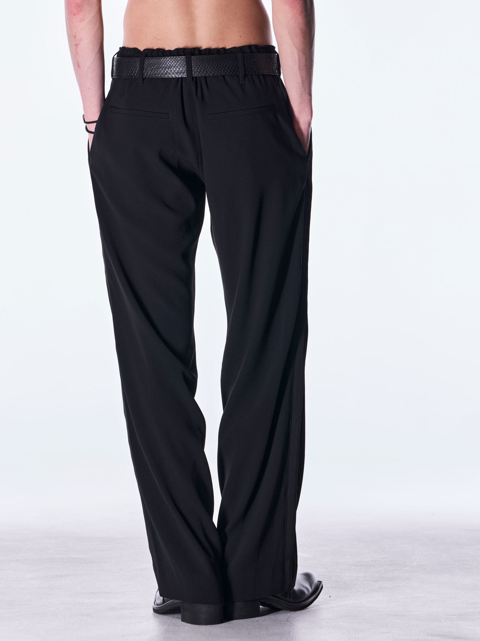 【予約品 6月29日(月) 締切】Back Satin Wide Slacks / ワイドスラックス / ブラック