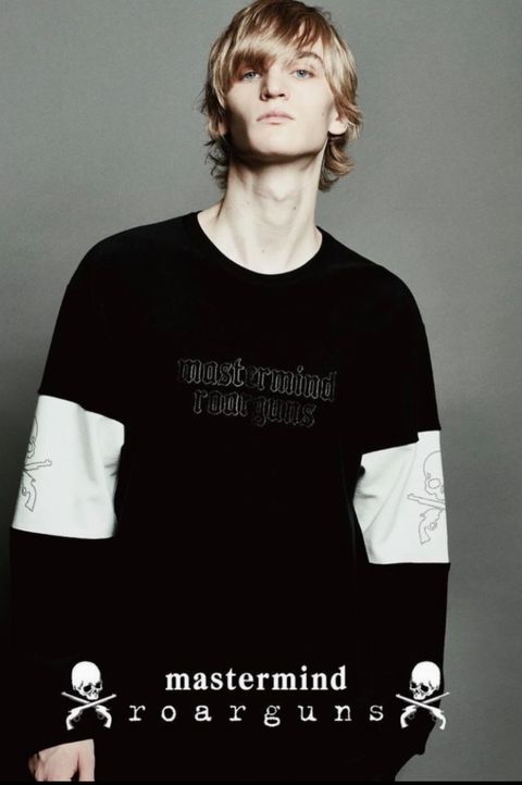 限定ORGANIC PILE SWEAT METALスカルガン黒×白roarguns×MASTERMIND WORLD】